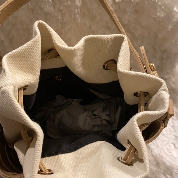 Drawstring Handbag - Picture 3 of 6